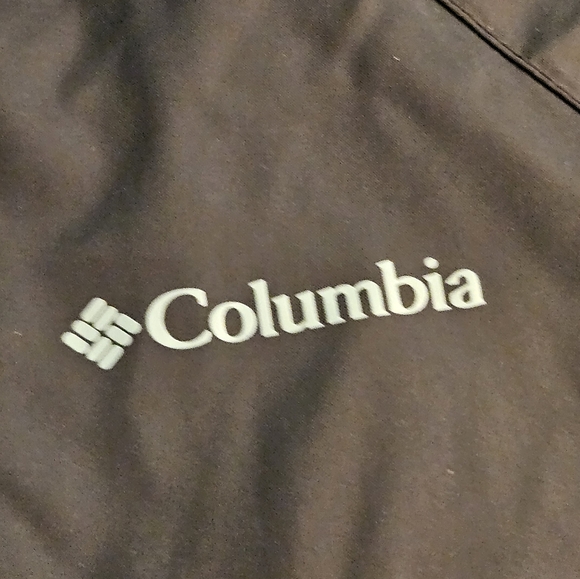 Columbia women's wind breaker rain jacket - Picture 2 of 16